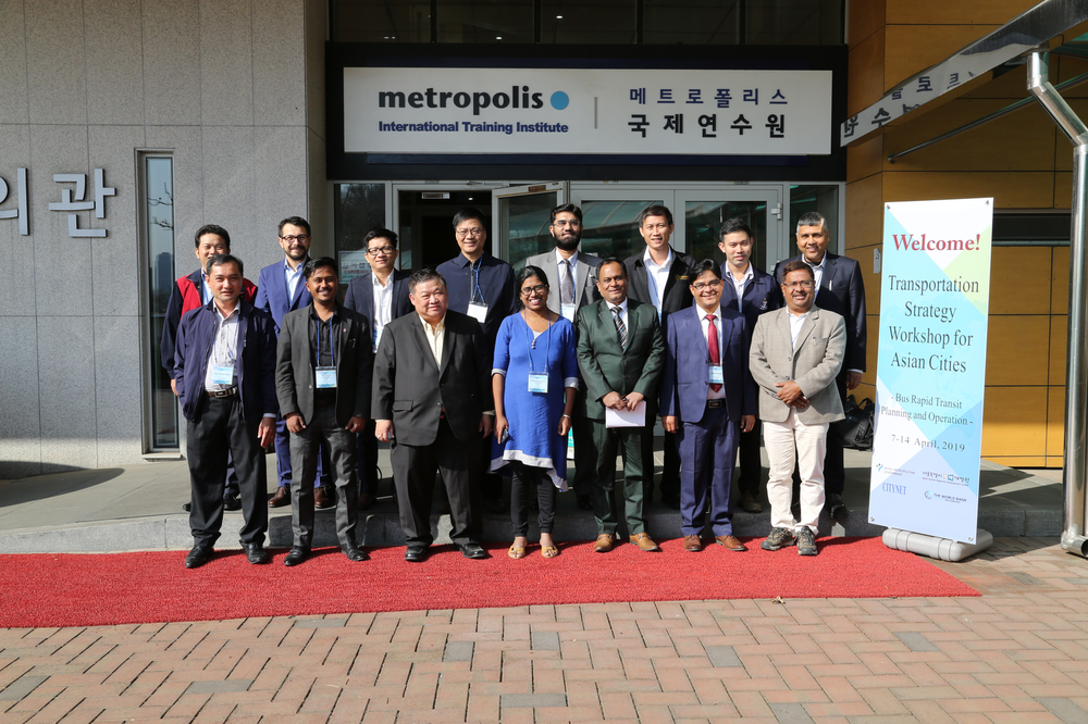 Asian transport experts visit Seoul for Urban Transportation Strategy Workshop